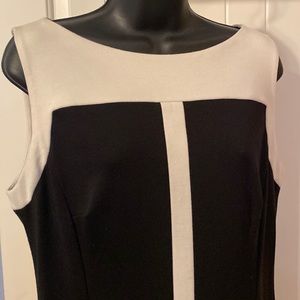 Black and white sleeveless Lauren dress